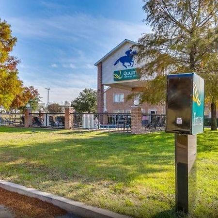 Quality Inn & Suites Φορτ Γουόρθ Εξωτερικό φωτογραφία